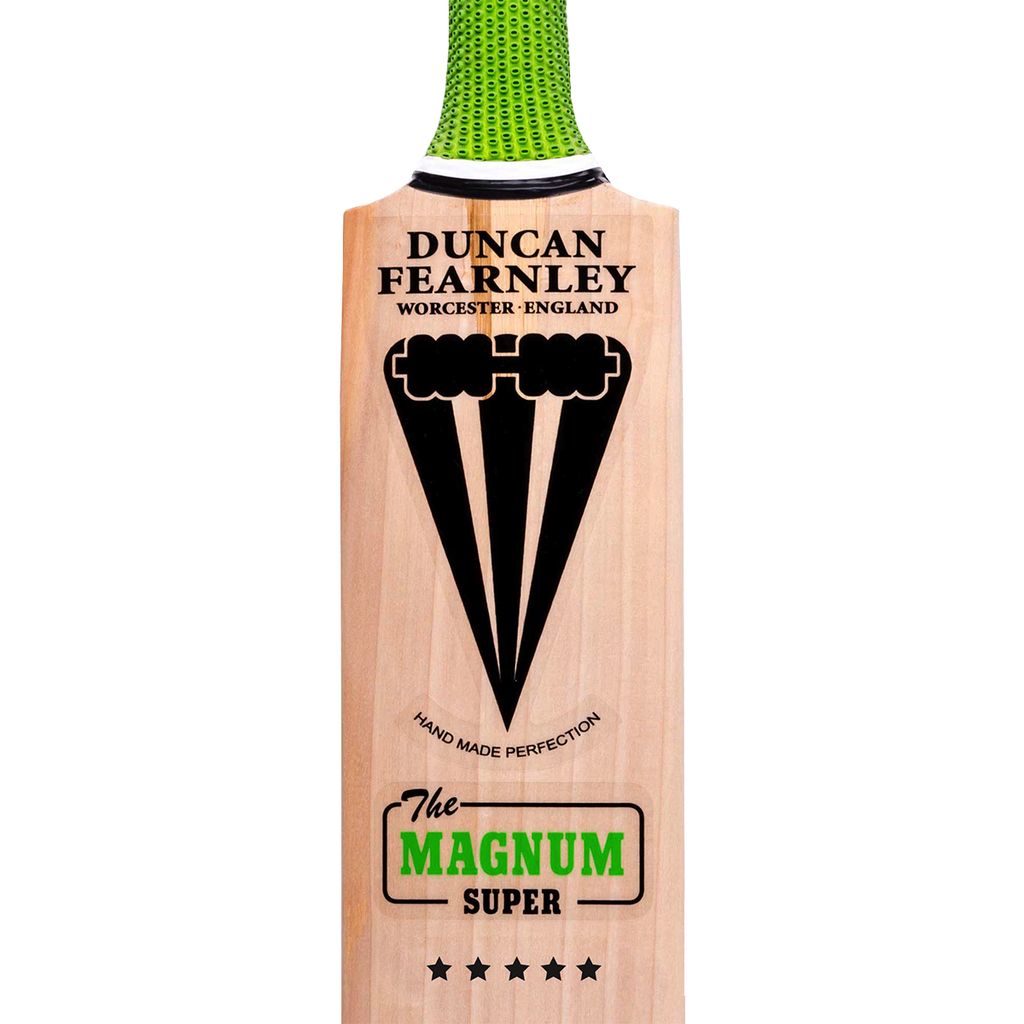Duncan Fearnley MAGNUM SUPER 5* Senior Cricket Bat